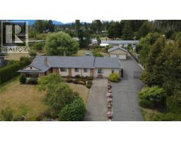851 Breakwater Rd, French Creek, BC V9P1Z8 Photo 38