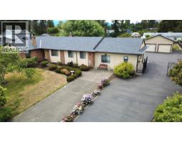 851 Breakwater Rd, French Creek, BC V9P1Z8 Photo 46
