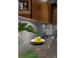 204 - 1430 Yonge Street, Toronto, ON M4T1Y6 Photo 10