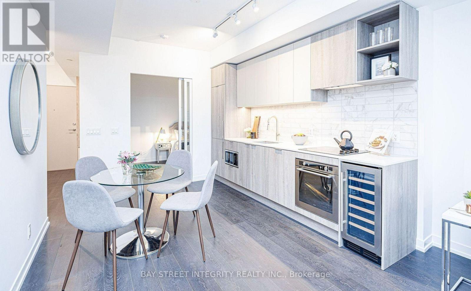 1718 - 2020 BATHURST STREET, Toronto (Humewood-Cedarvale) — photo 8