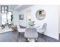 1718 - 2020 Bathurst Street, Toronto, ON M5P0A6 Photo 9