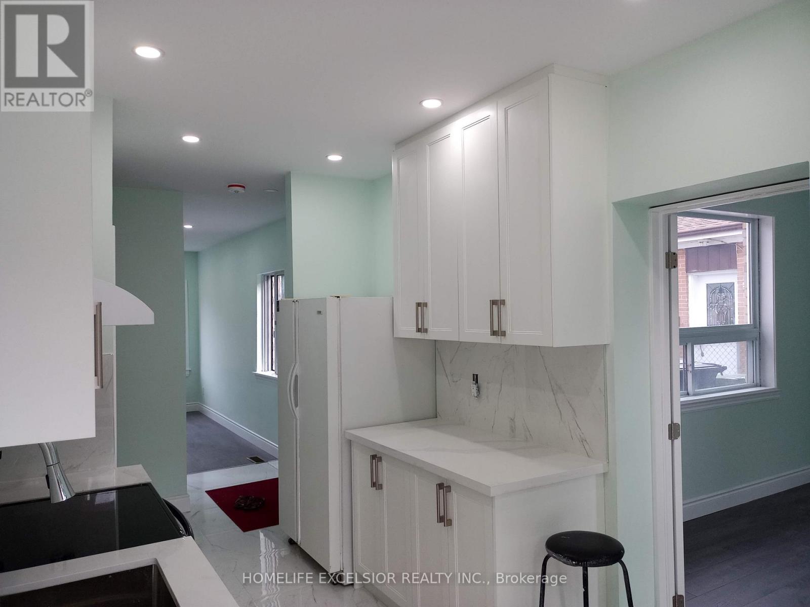 MAIN - 82 PANDORA CIRCLE, Toronto (Woburn) — photo 3