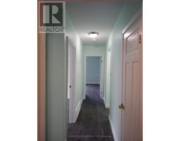 Bedroom 3 - Main - 82 Pandora Circle, Toronto, ON M1H1V7 Photo 7