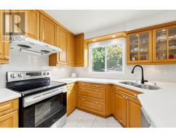 5 Standish Crescent, Markham, ON L3P4A4 Photo 17