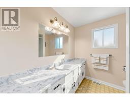 5 Standish Crescent, Markham, ON L3P4A4 Photo 28