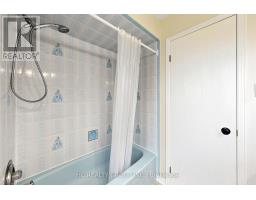5 Standish Crescent, Markham, ON L3P4A4 Photo 29