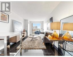713 - 3 Ellesmere Street, Richmond Hill, ON L4B4N2 Photo 7