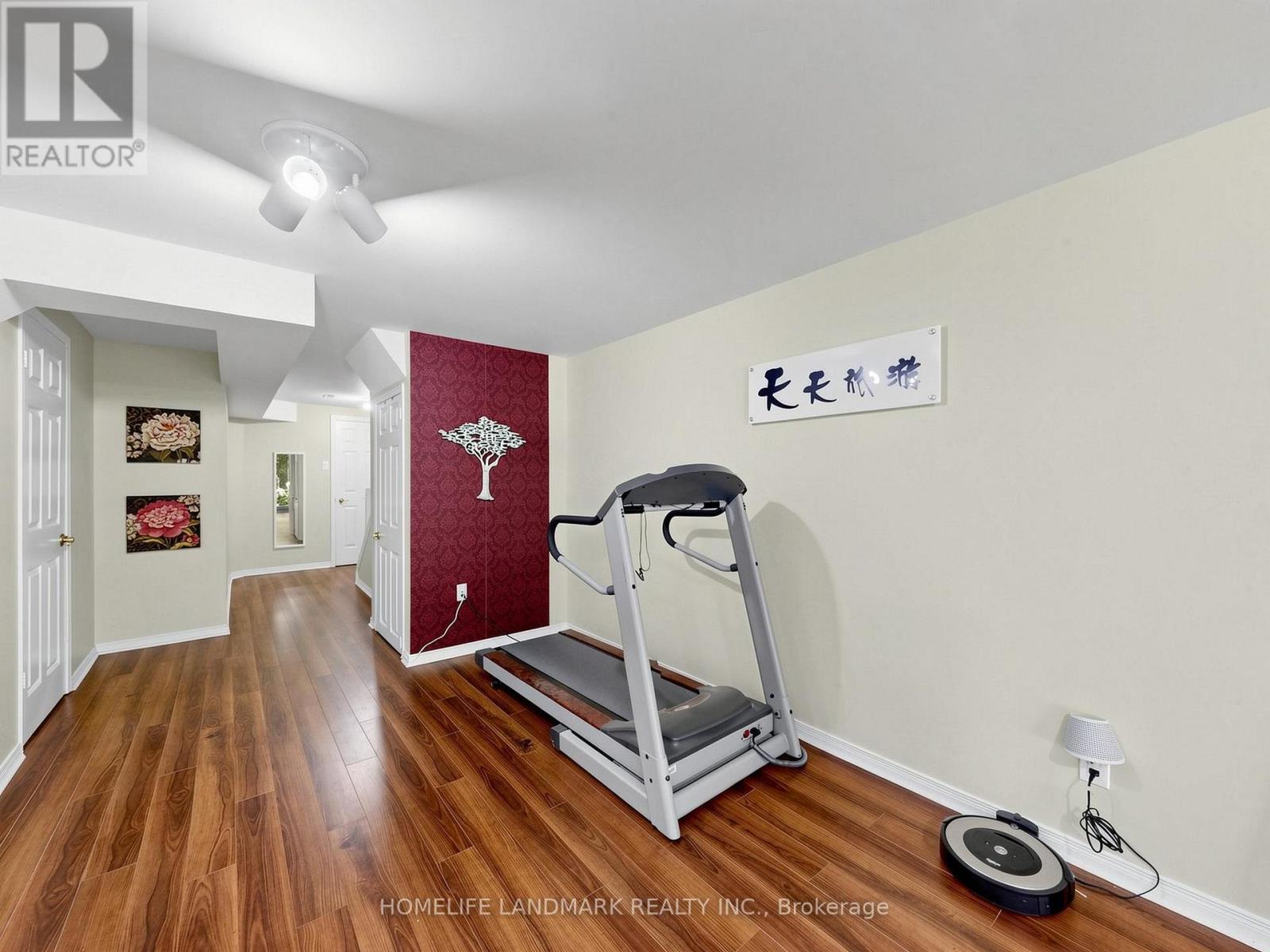 52 QUEENSMILL COURT - 28