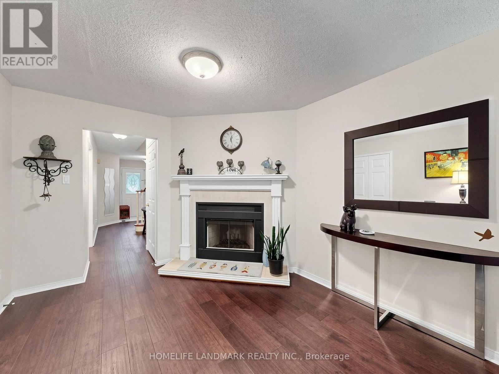 52 QUEENSMILL COURT, Richmond Hill (Doncrest) — photo 7