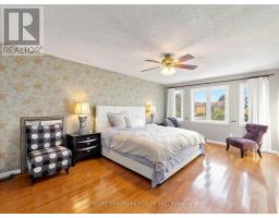 52 Queensmill Court, Richmond Hill, ON L4B1N3 Photo 14