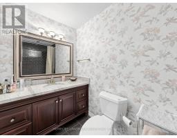 52 Queensmill Court, Richmond Hill, ON L4B1N3 Photo 19