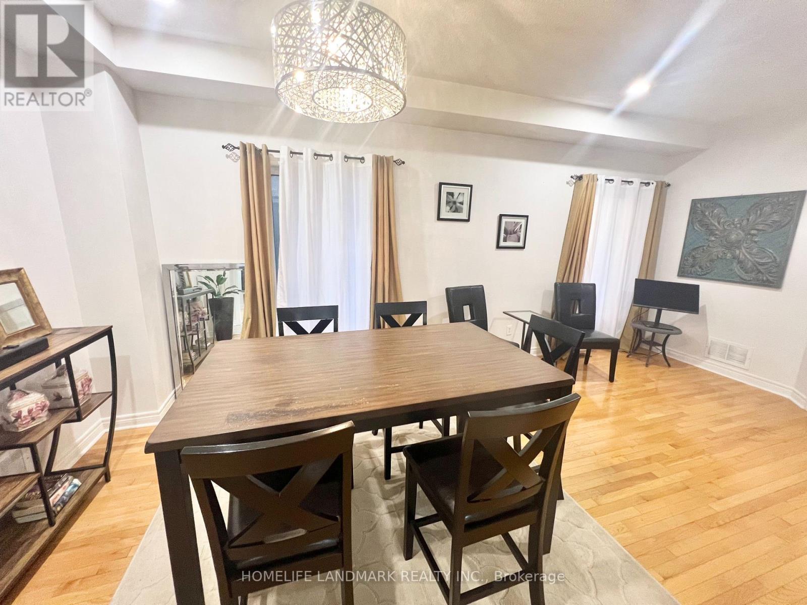 55 FONDA ROAD, Markham (Middlefield) — photo 2
