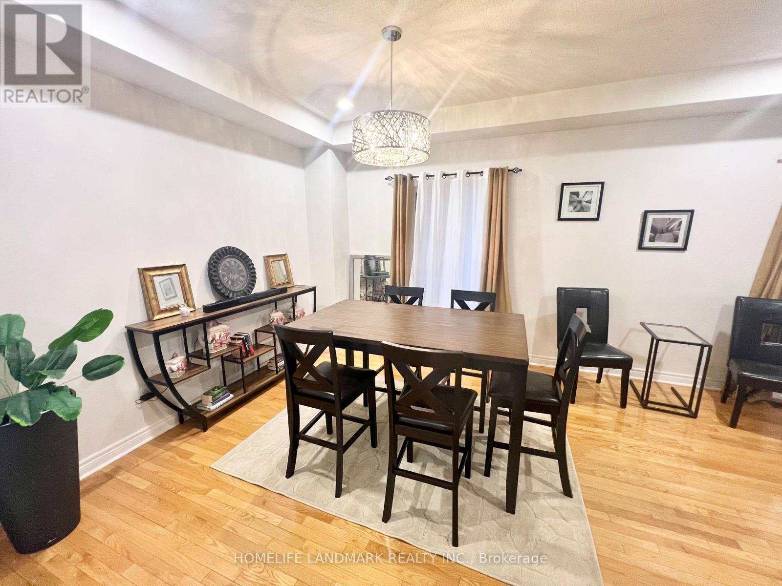 55 FONDA ROAD, Markham (Middlefield) — photo 3