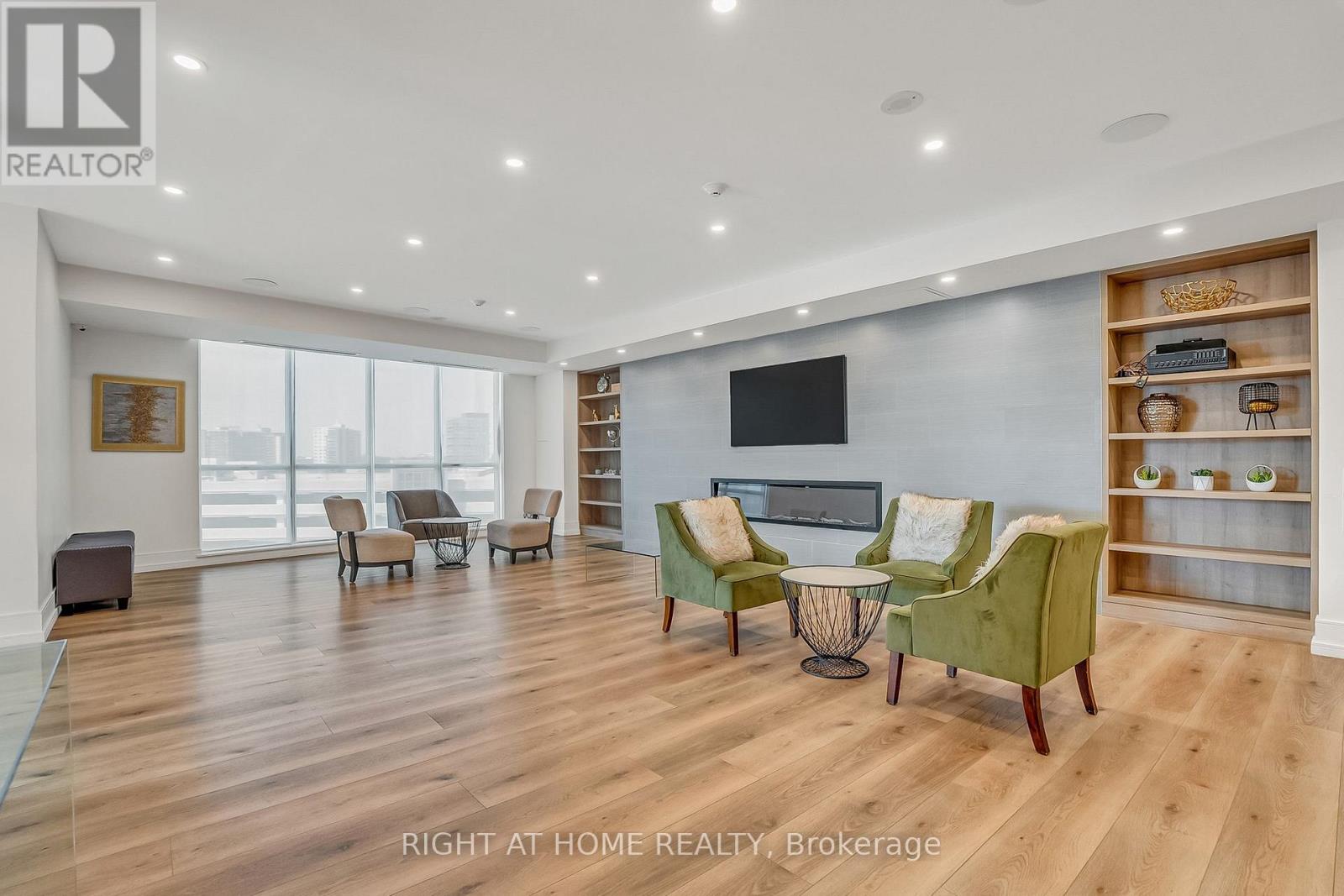 #1012 70 FOREST MANOR ROAD - Image 29