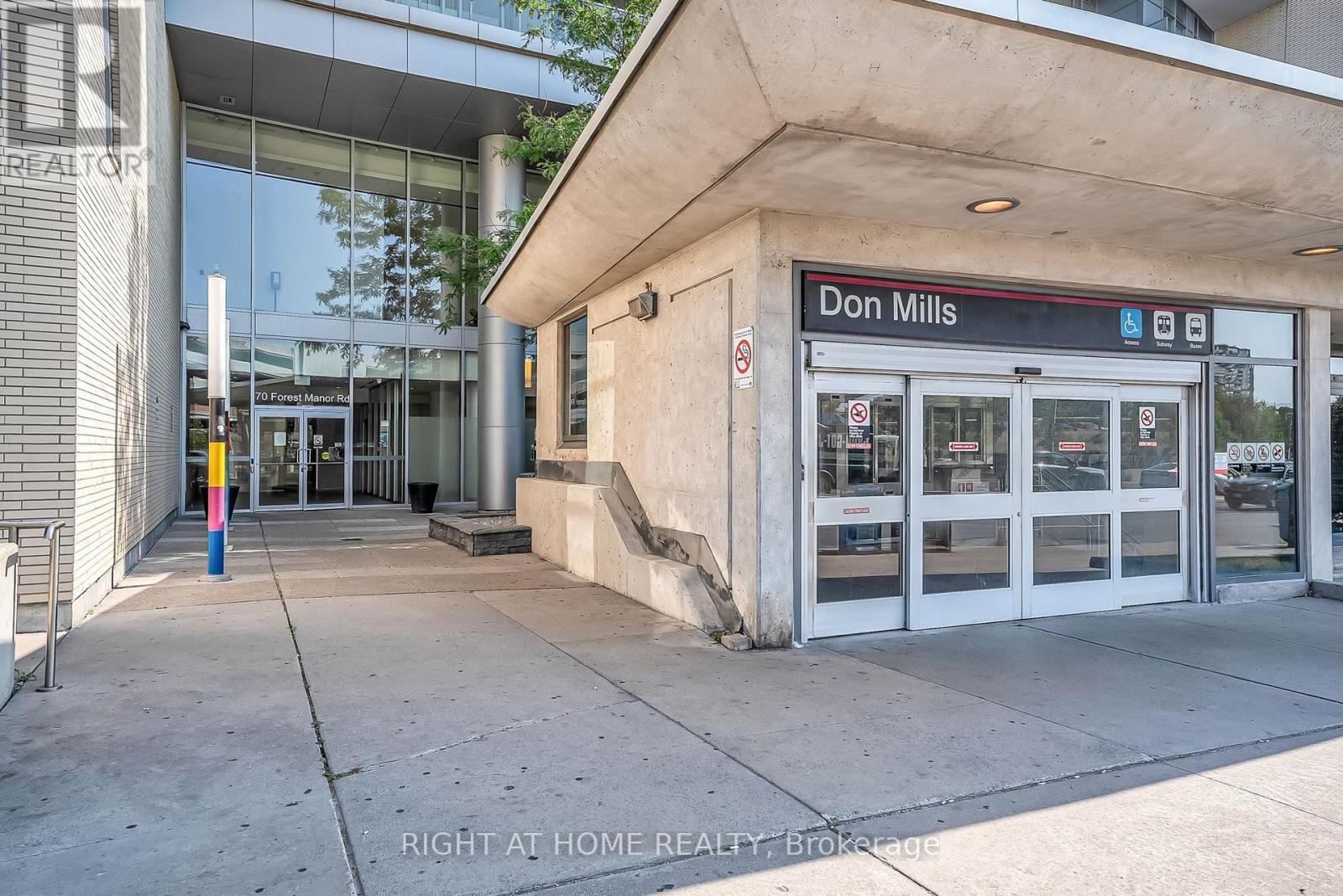 #1012 70 FOREST MANOR ROAD - 36