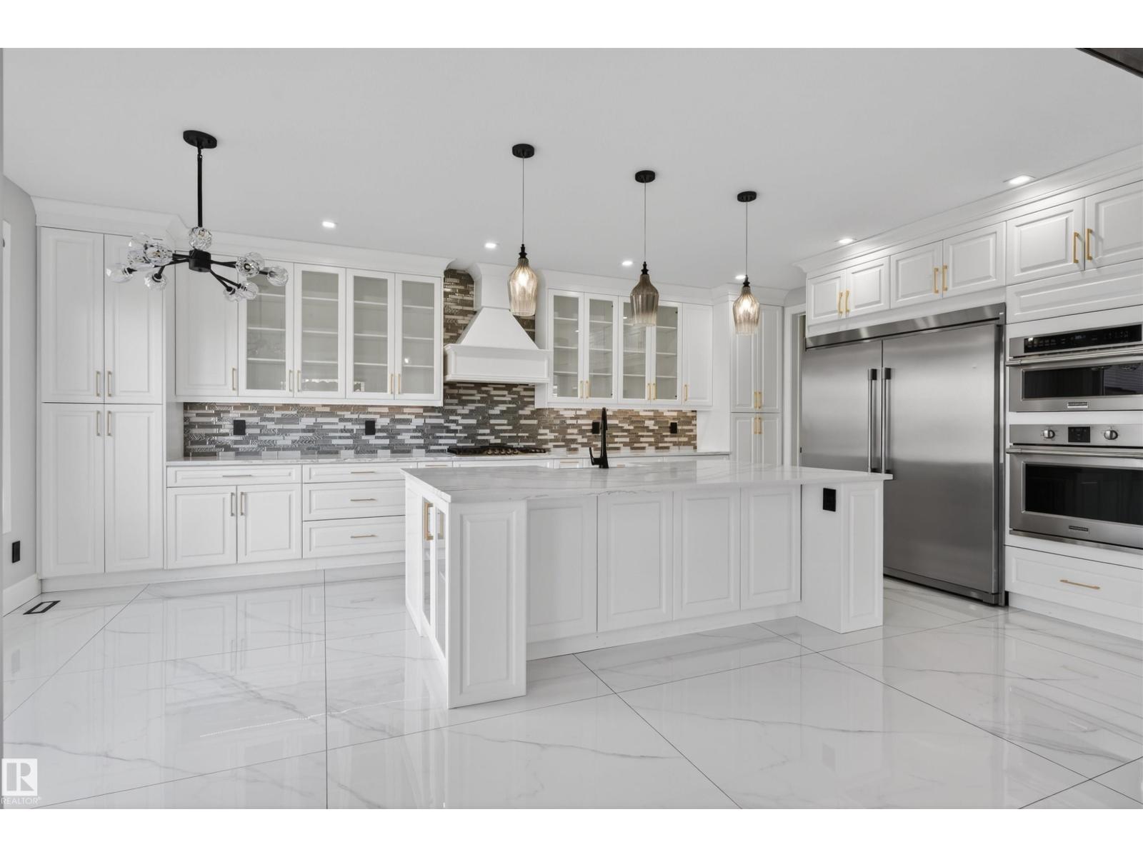 707 180 St SW - 29