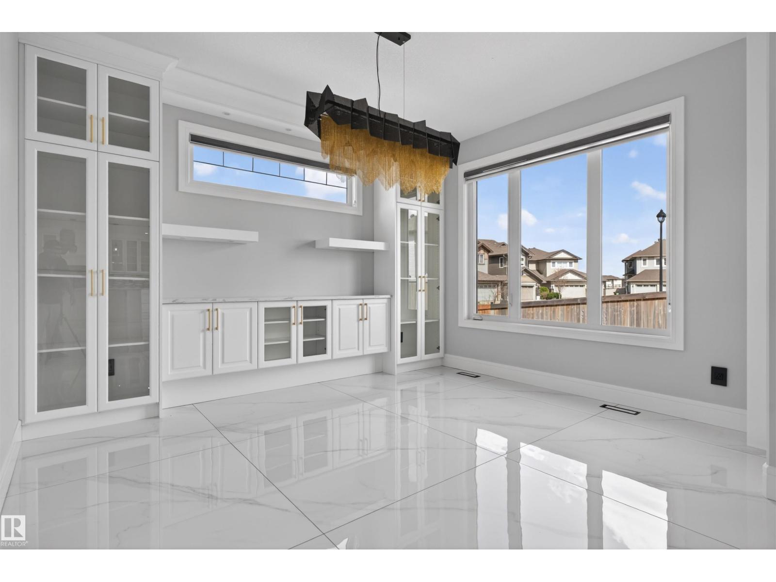 707 180 St SW - 22