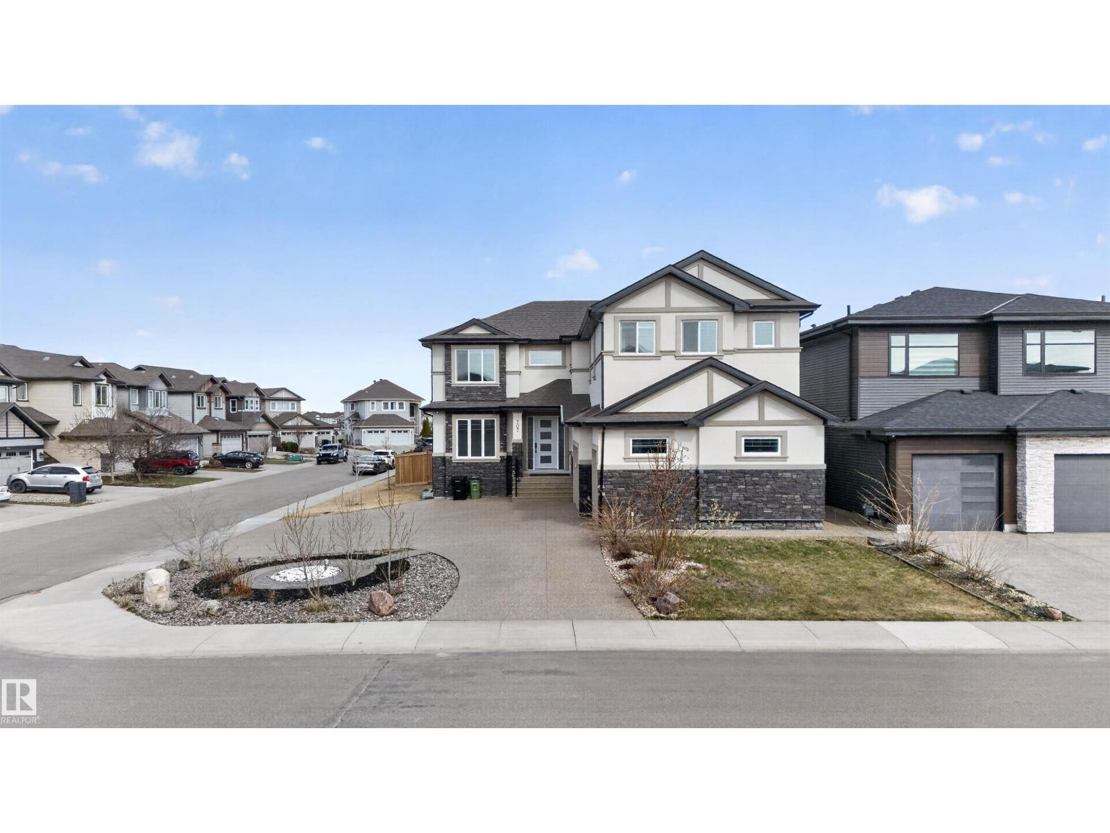 707 180 St SW - 74