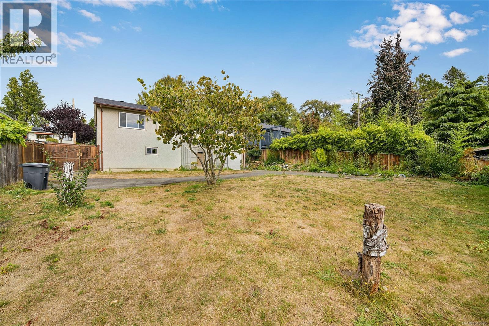 1277 Revercomb Pl - Image 33