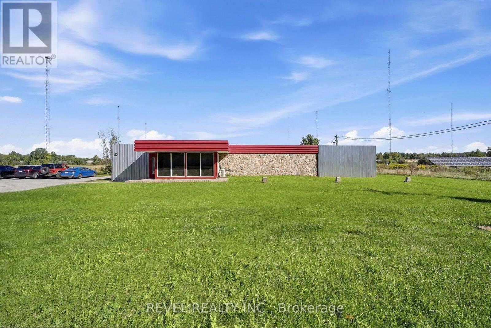 860 FORKS ROAD W, Welland (Broadway) — photo 2