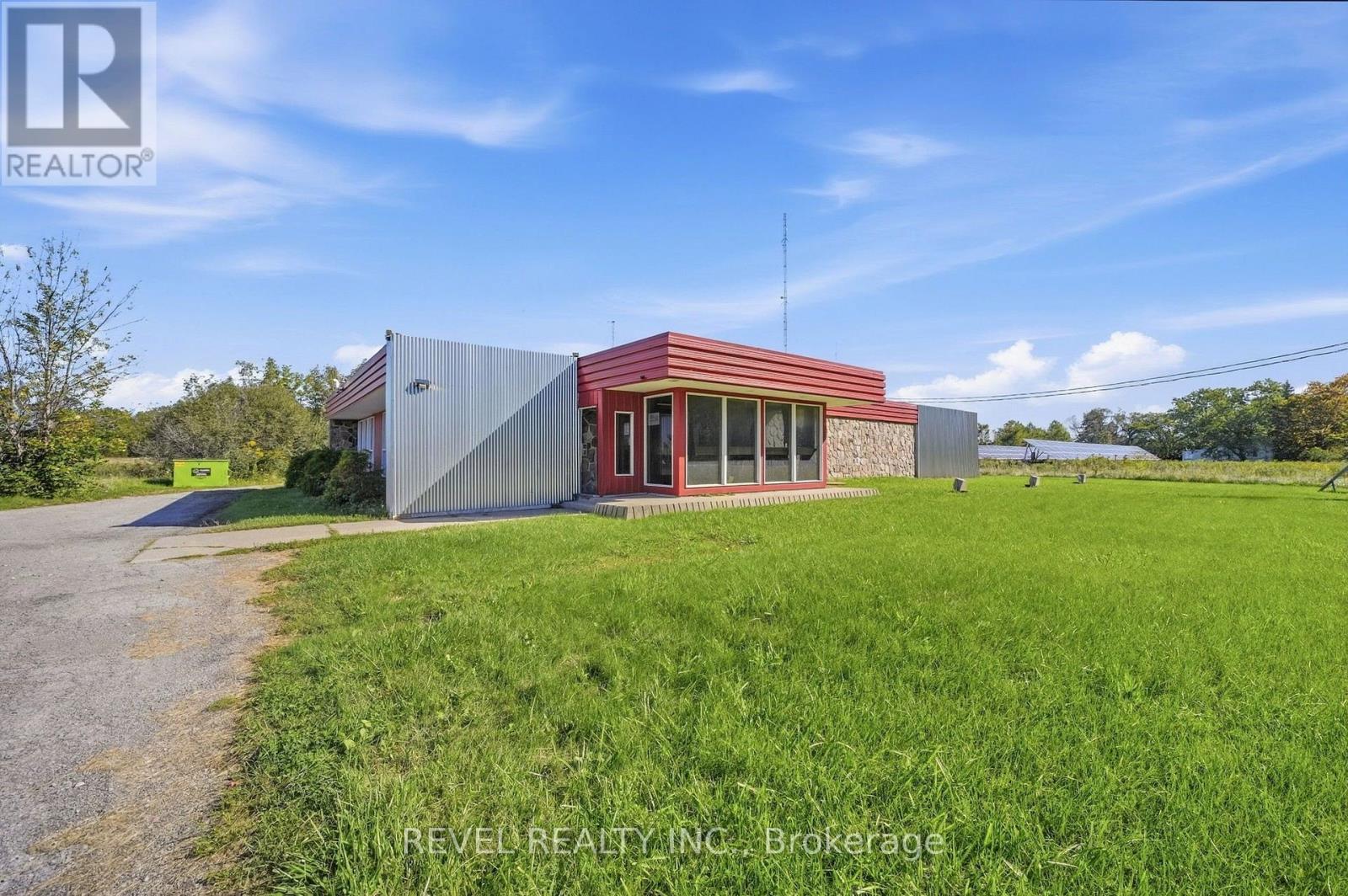 860 FORKS ROAD W, Welland (Broadway) — photo 5