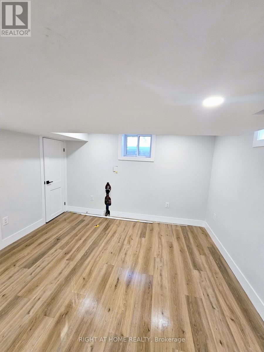 47 EASTVALE PLACE, Hamilton (McQuesten) — photo 9