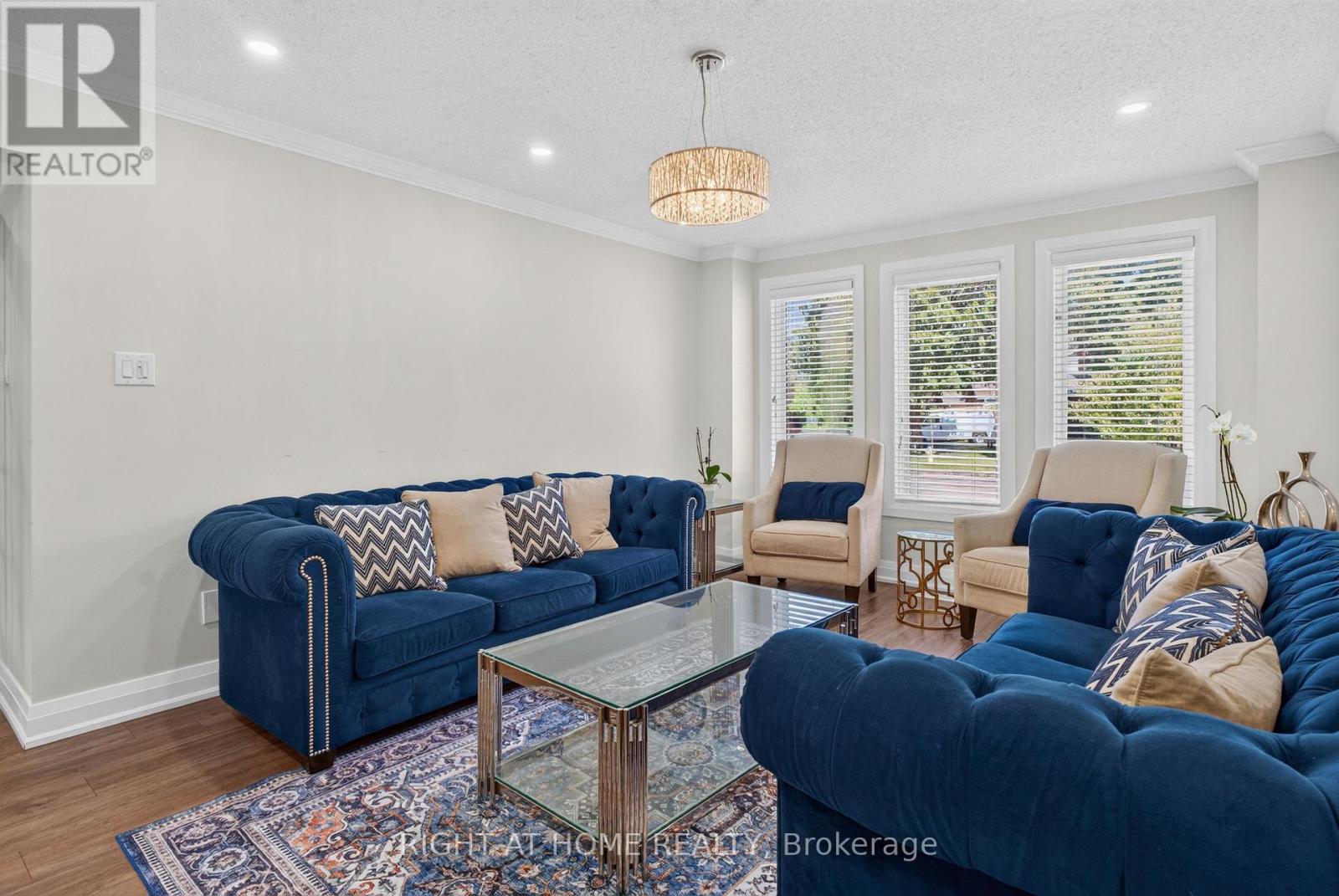 12 BASLAW DRIVE, Ottawa — photo 9