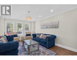 Family room - 12 Baslaw Drive, Ottawa, ON K1G5J8 Photo 11