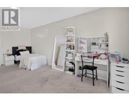 12 Baslaw Drive, Ottawa, ON K1G5J8 Photo 21