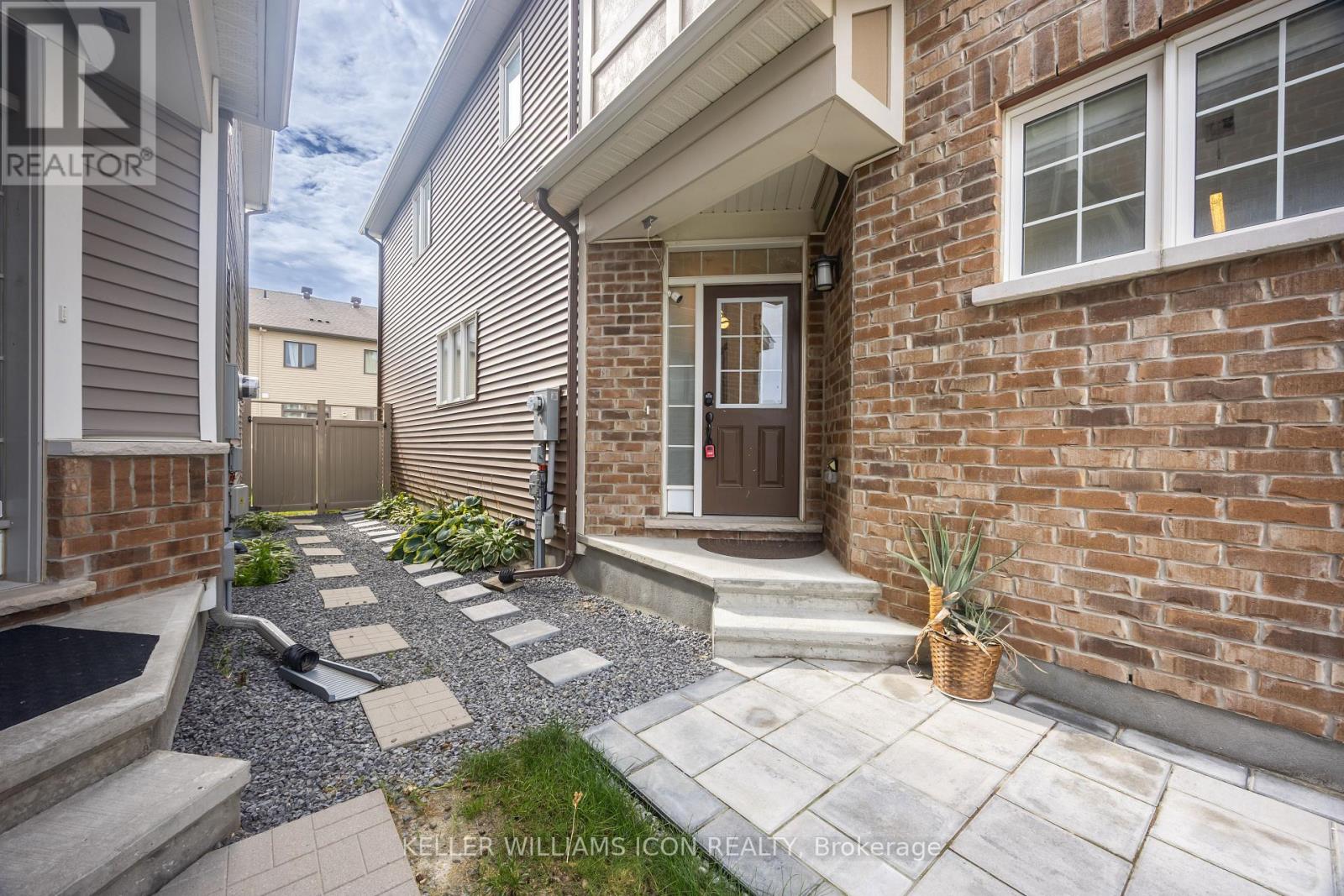 504 ALCOR TERRACE, Ottawa — photo 4
