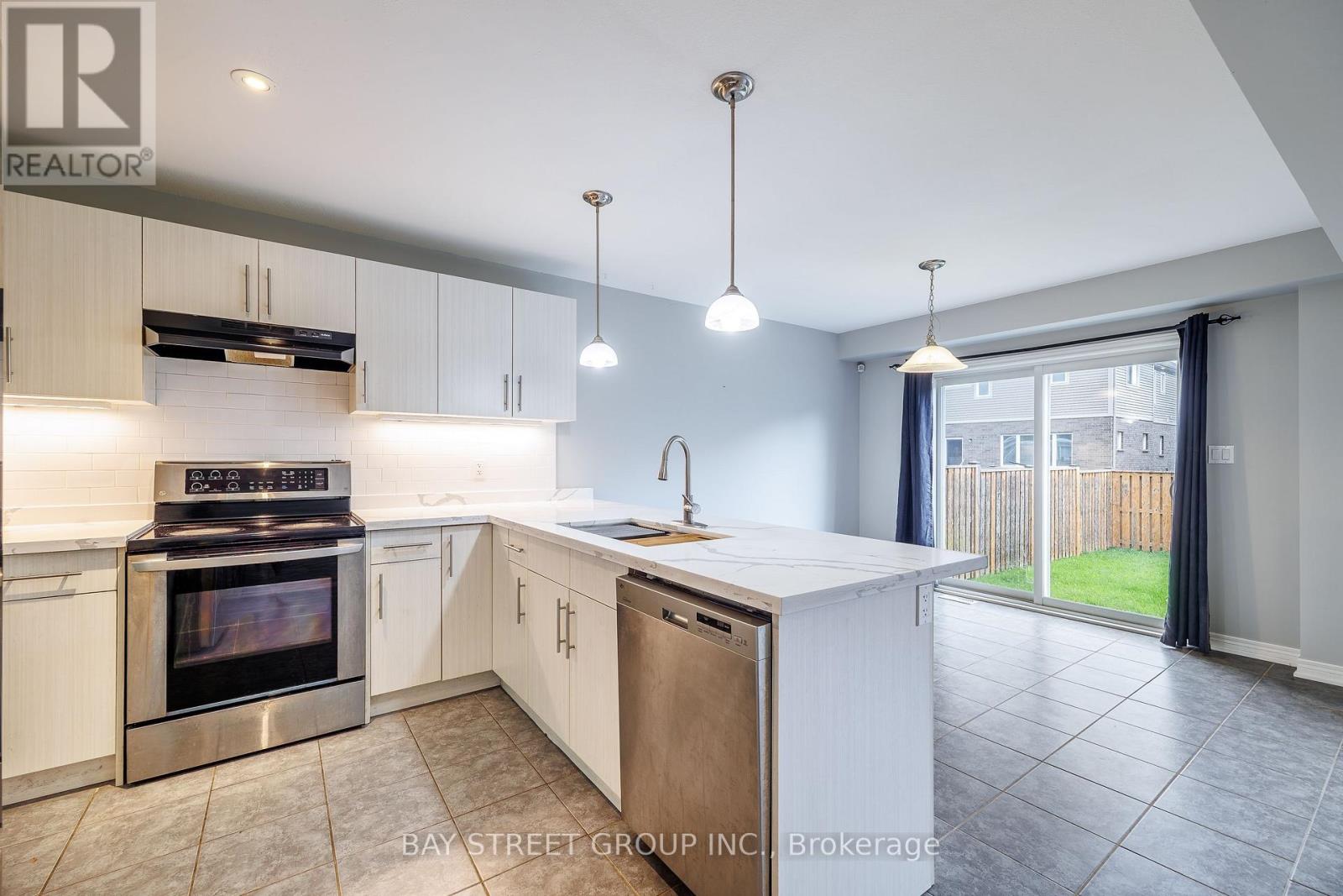 7752 WILLEY STREET, Niagara Falls (Oldfield) — photo 7