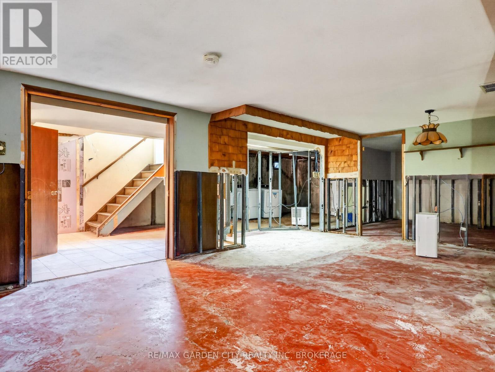 56 BURNESS DRIVE - Image 24