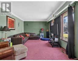 Dining room - 56 Burness Drive, St  Catharines, ON L2P1J5 Photo 6
