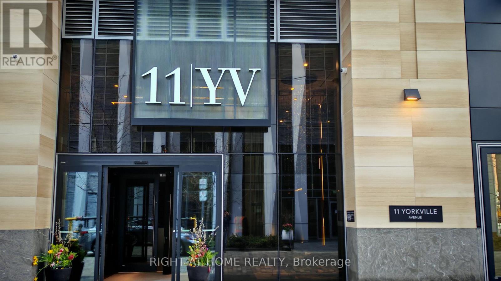 4005 - 11 YORKVILLE AVENUE, Toronto (Annex)