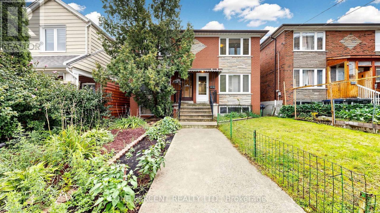Photo of 187 Simpson Avenue