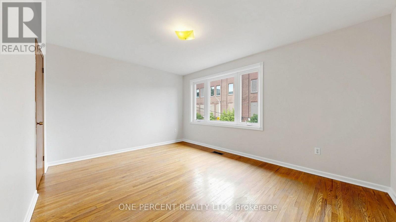187 SIMPSON AVENUE - Image 25