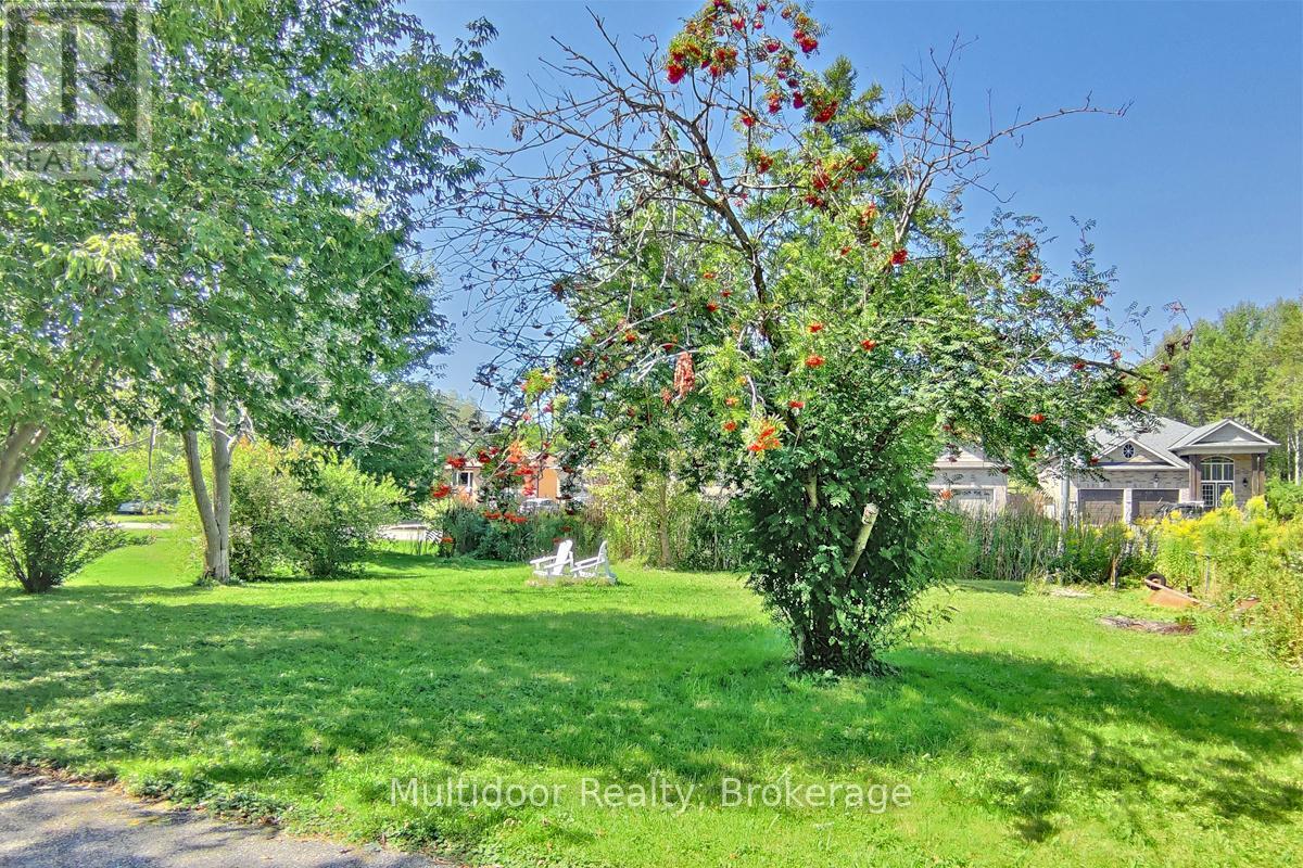 1058 ISABELLA STREET, Innisfil — photo 5