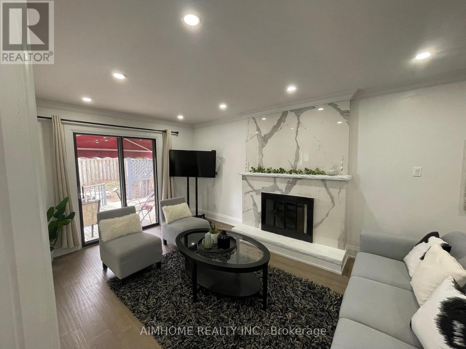 MAIN - 166 FINCHAM AVENUE, Markham (Markham Village) — photo 8