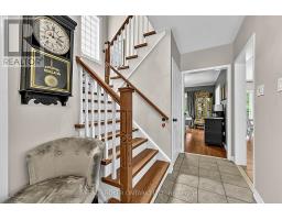 408 Flanagan Court, Newmarket, ON L3X2E9 Photo 12
