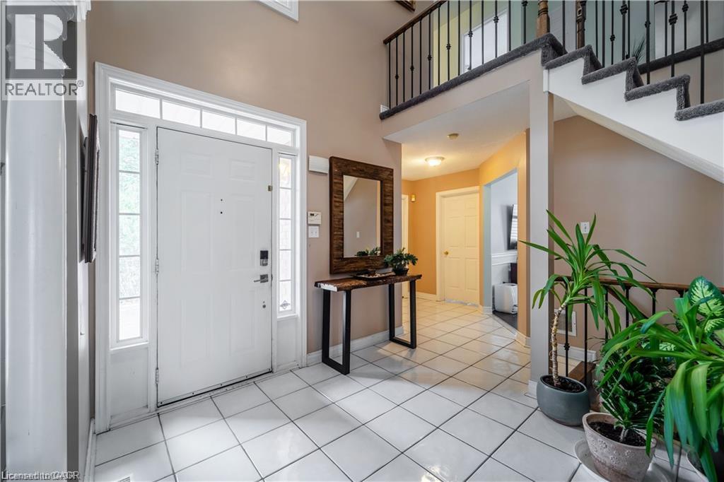 49 MEADOWLANDS Boulevard Unit# Lower, Ancaster — photo 3