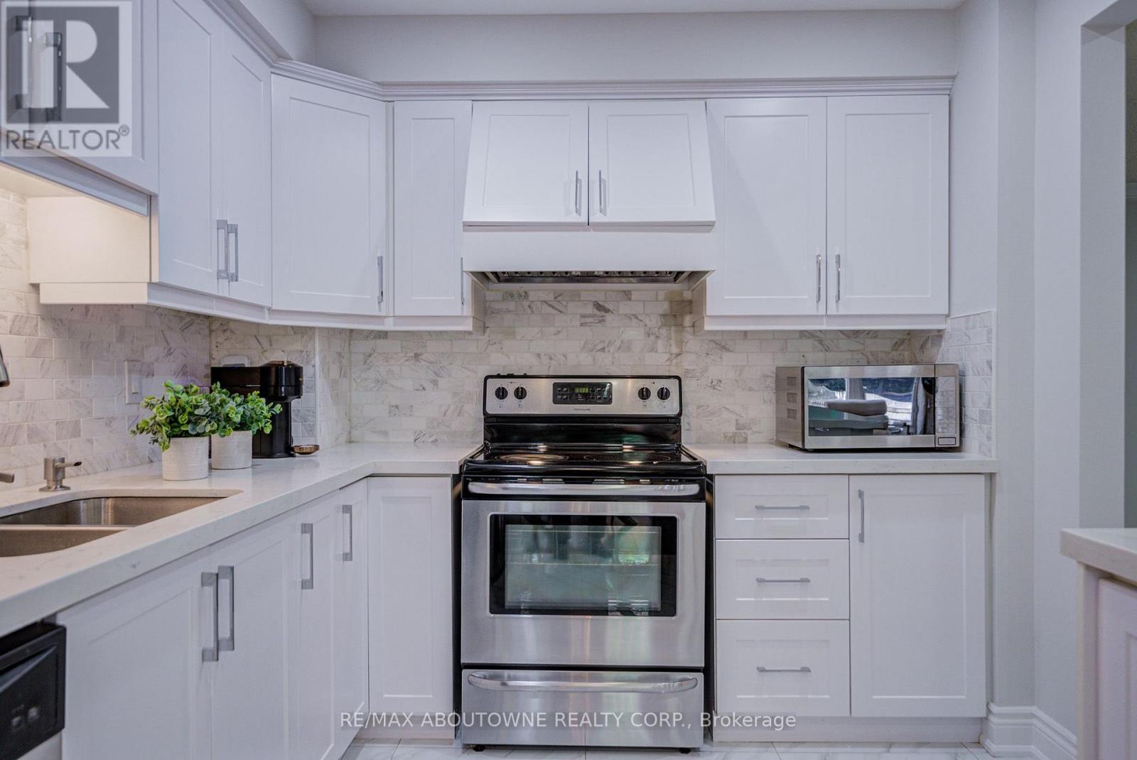 37 - 2766 FOLKWAY DRIVE, Mississauga (Erin Mills) — photo 9