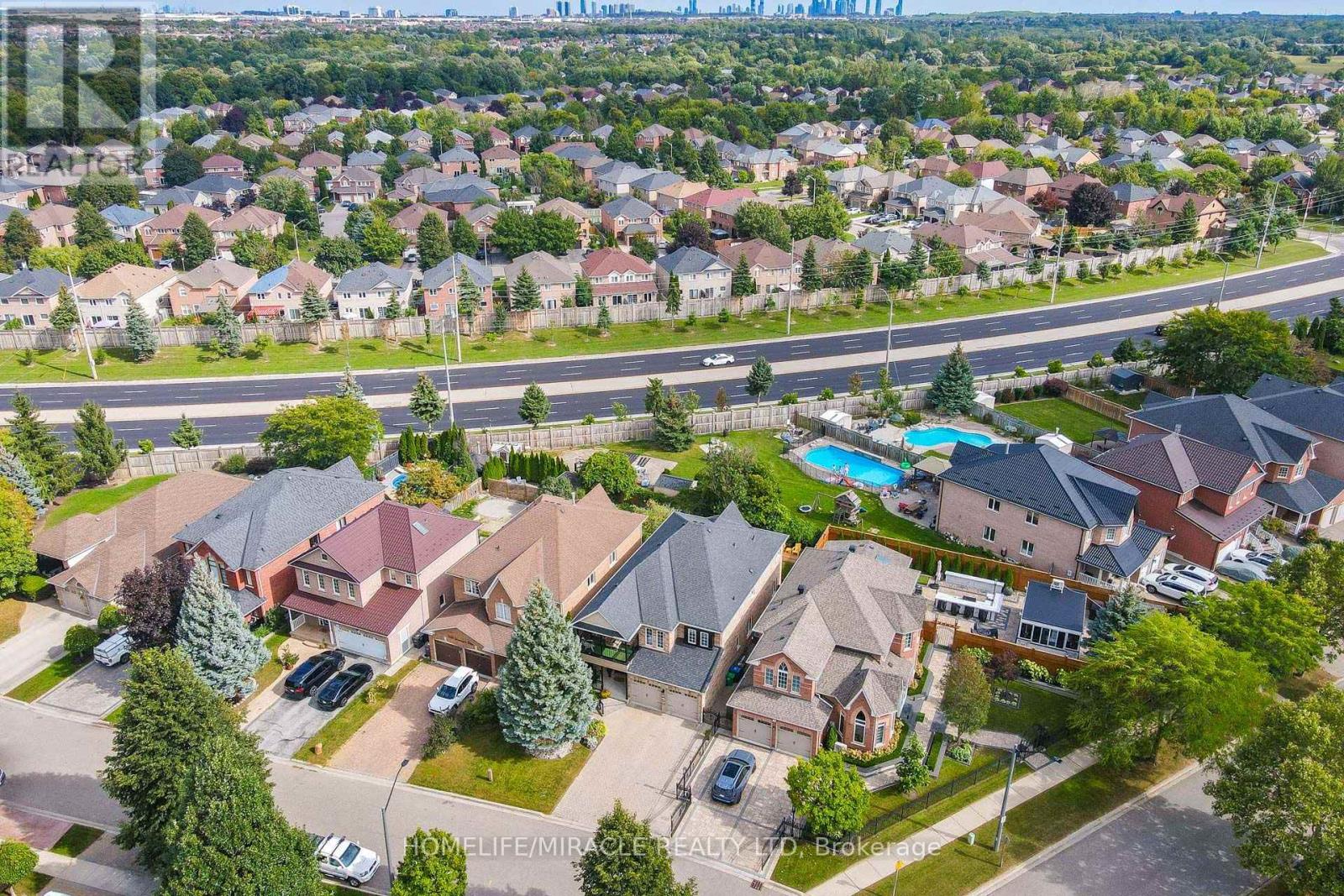 7350 GLAMORGAN WAY, Mississauga (Meadowvale Village) — photo 3