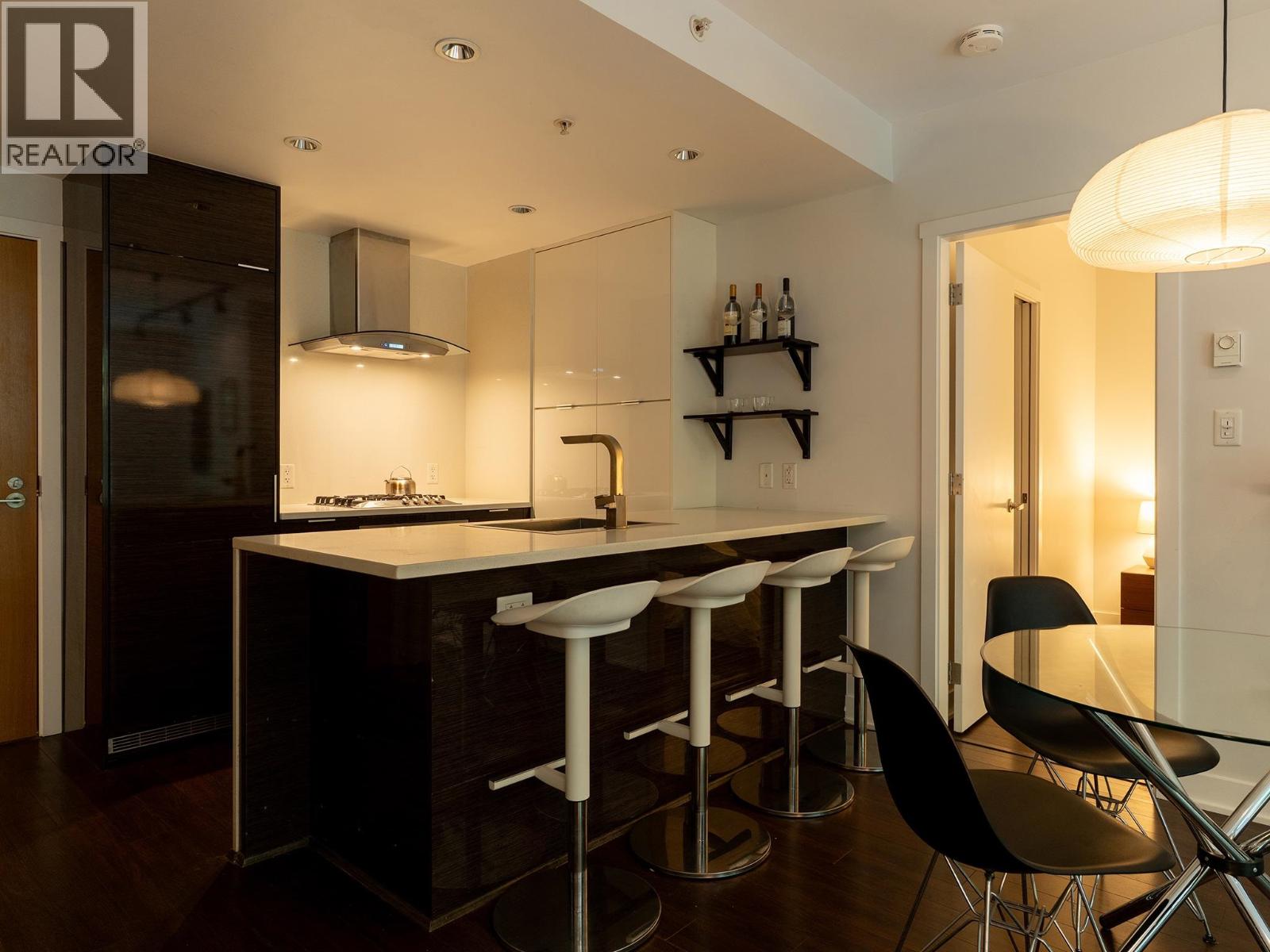 2 1777 W 7TH AVENUE, Vancouver — photo 6