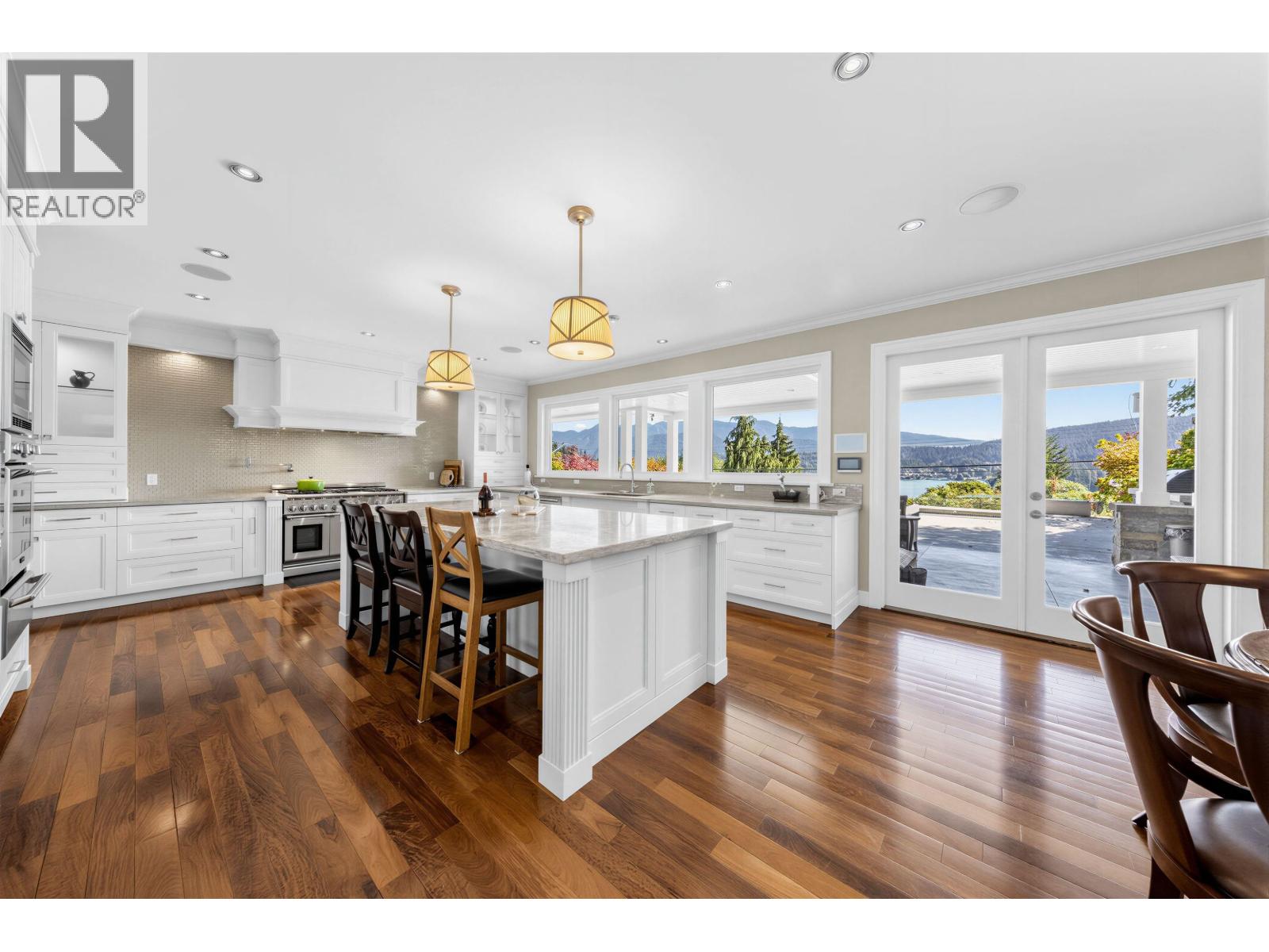 791 BEACHVIEW DRIVE, North Vancouver photo 29