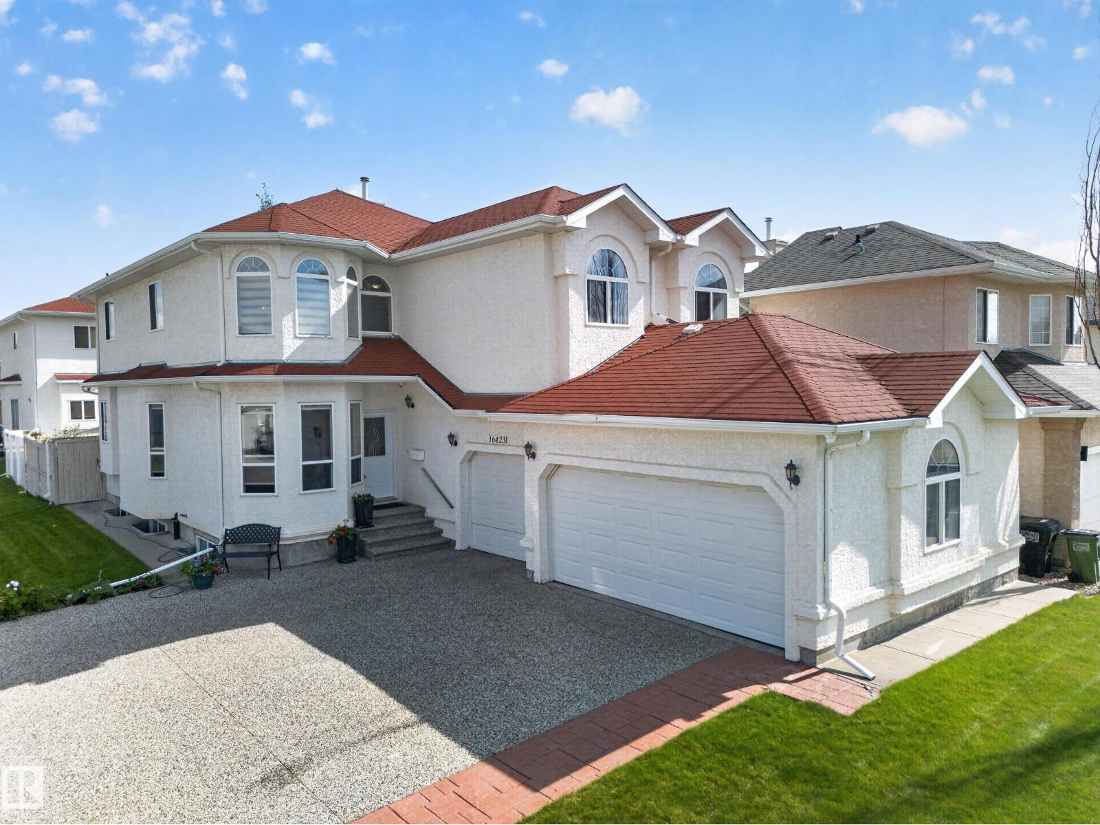 16423 61 ST NW - 11