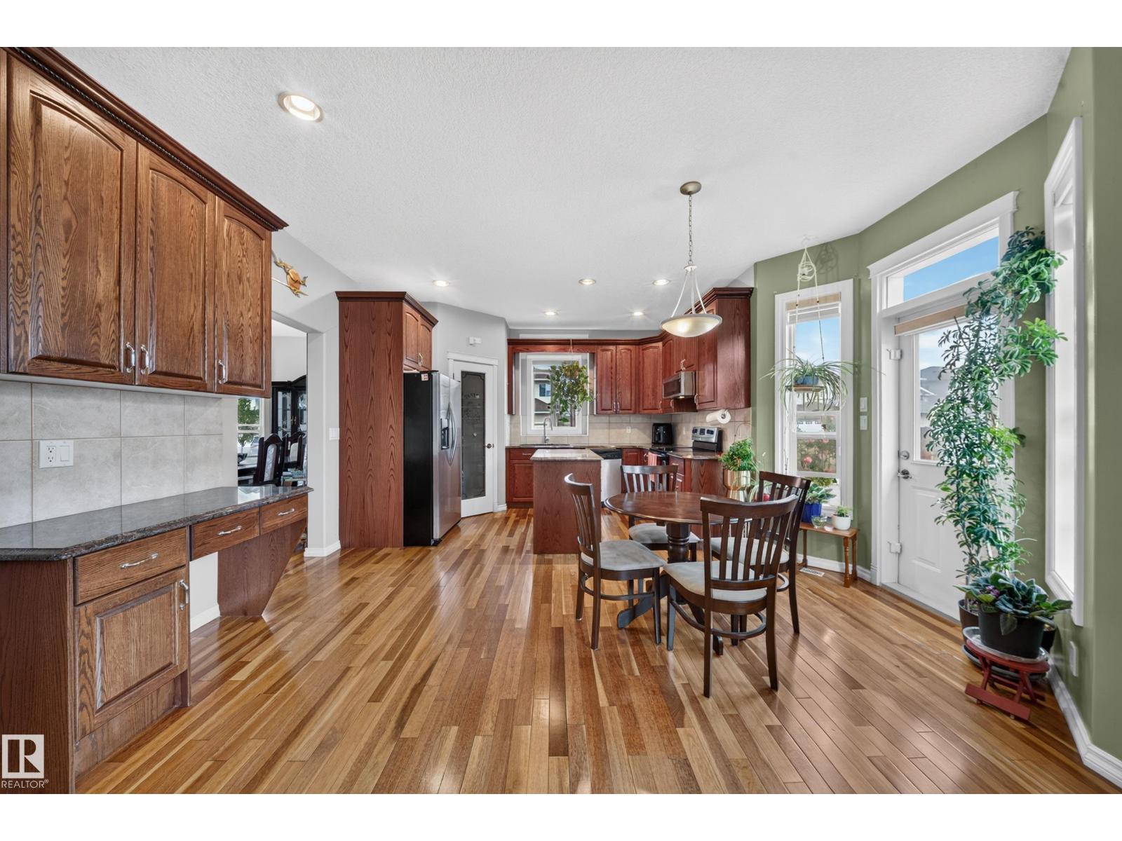 16423 61 ST NW - 20