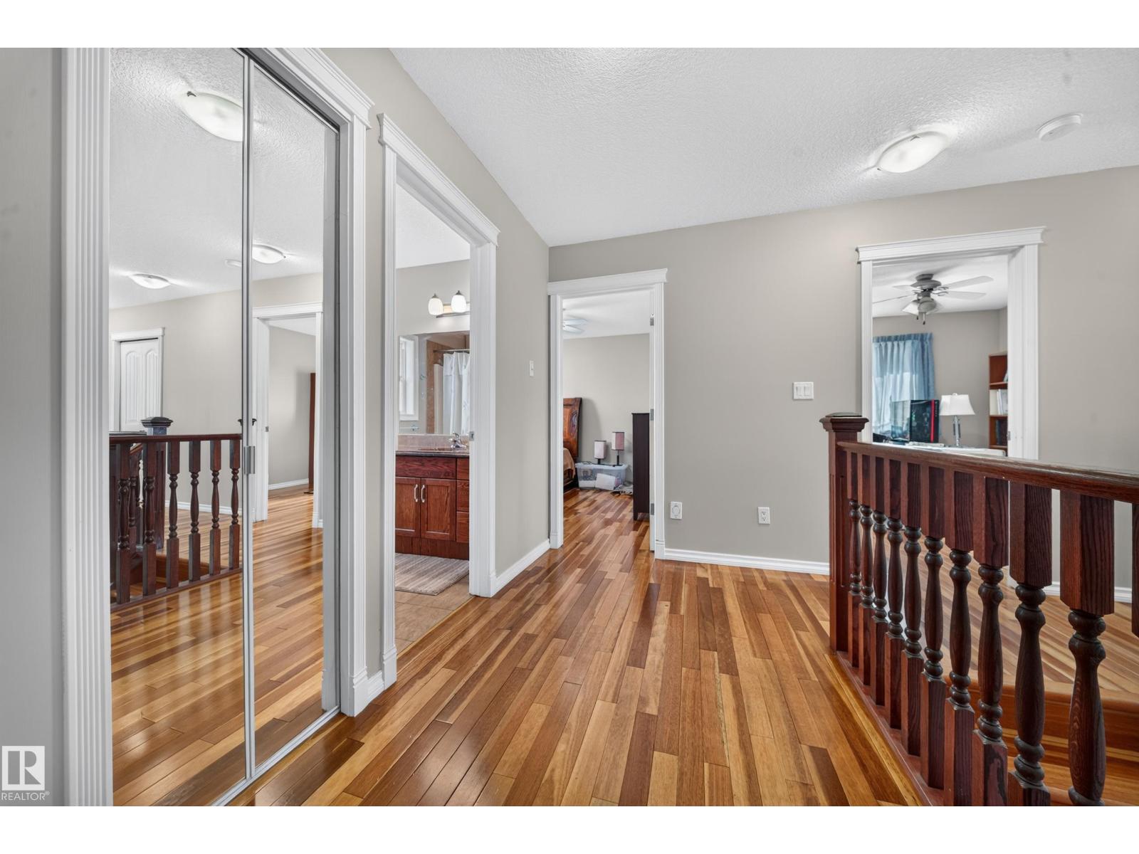 16423 61 ST NW - 38