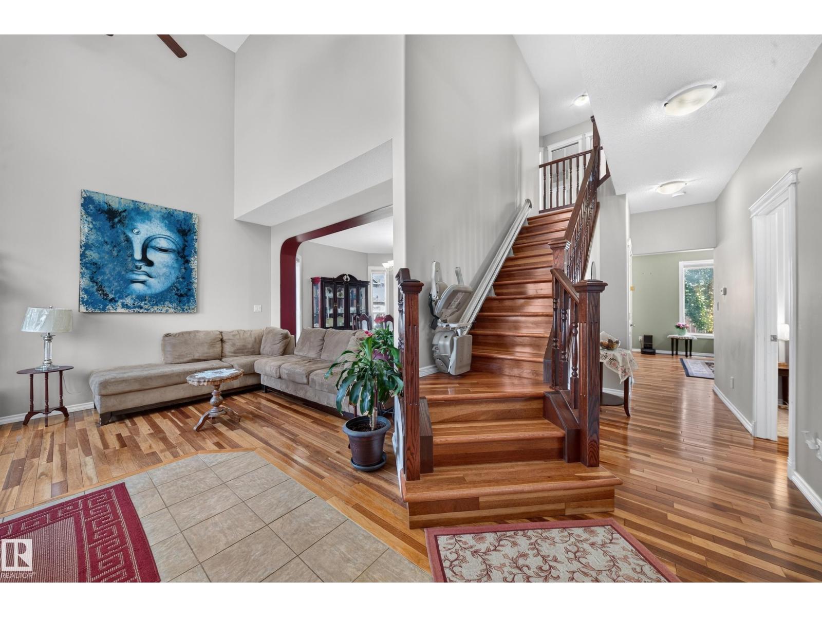 16423 61 ST NW - 29
