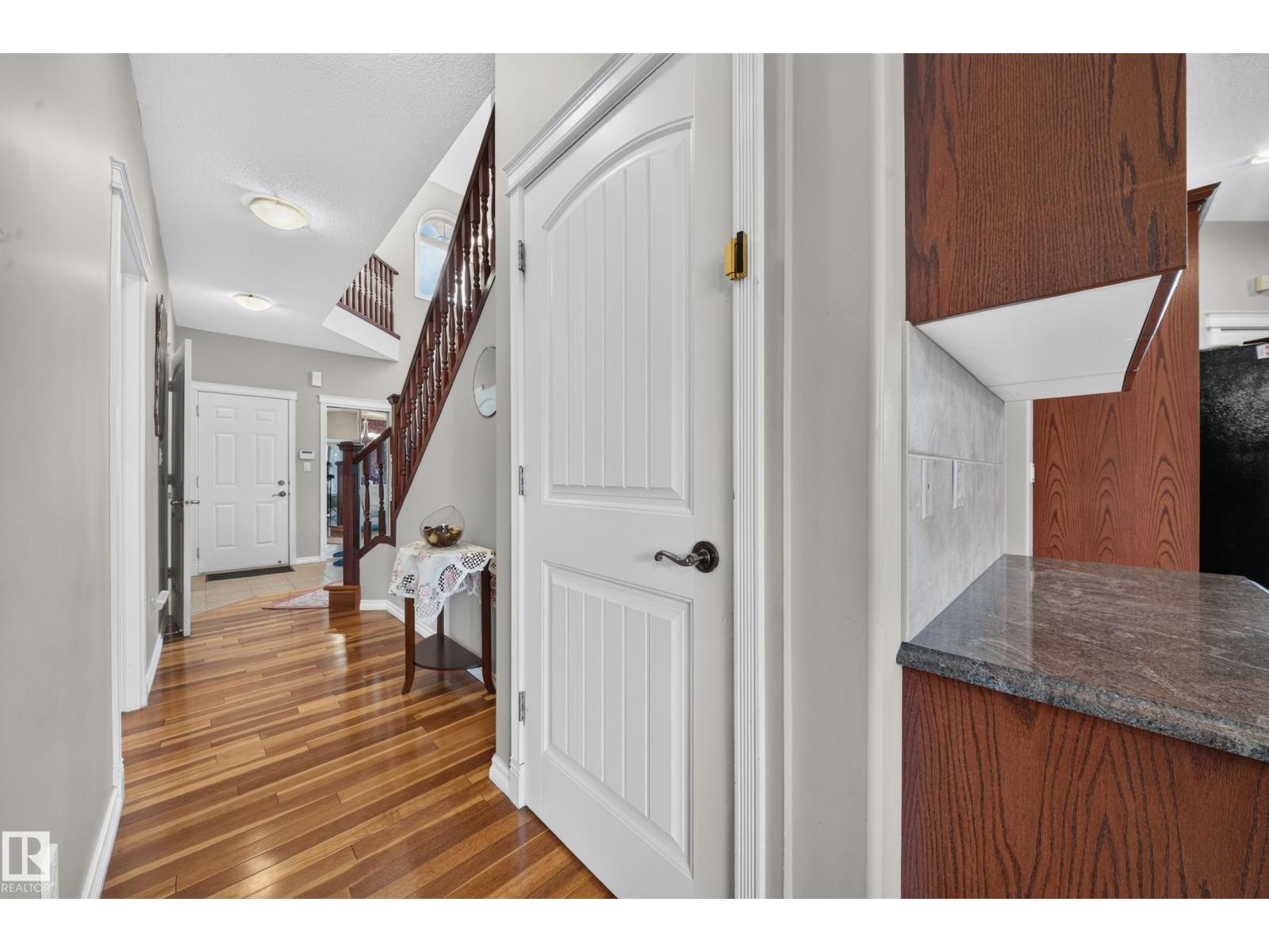16423 61 ST NW - 59
