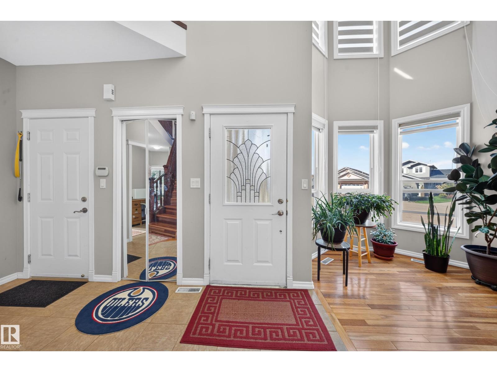 16423 61 ST NW - 49